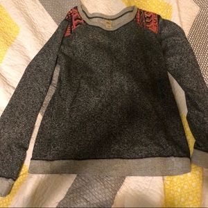 Daytrip Sweatshirt Size L